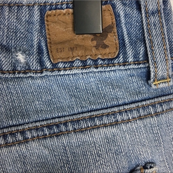 AMERICAN EAGLE Jean Shorts Cut Offs Distressed Denim 100% Cotton Festival Size 4 - Picture 6 of 12